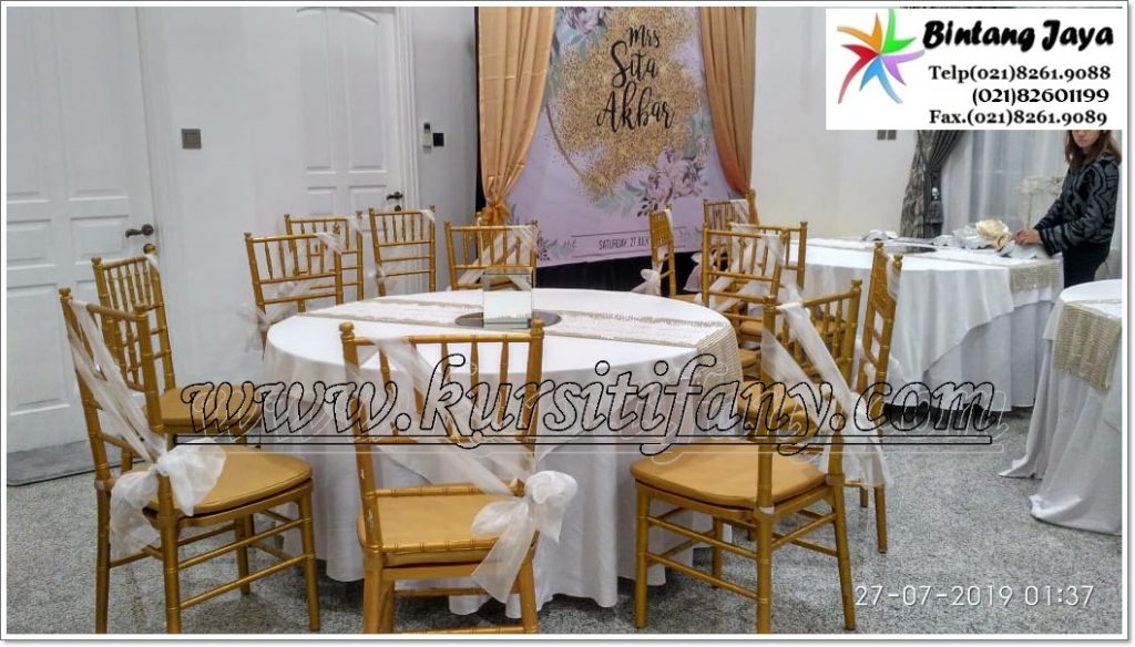 Sewa Kursi Tiffany Jamuan Makan Jatiwaringin Jakarta