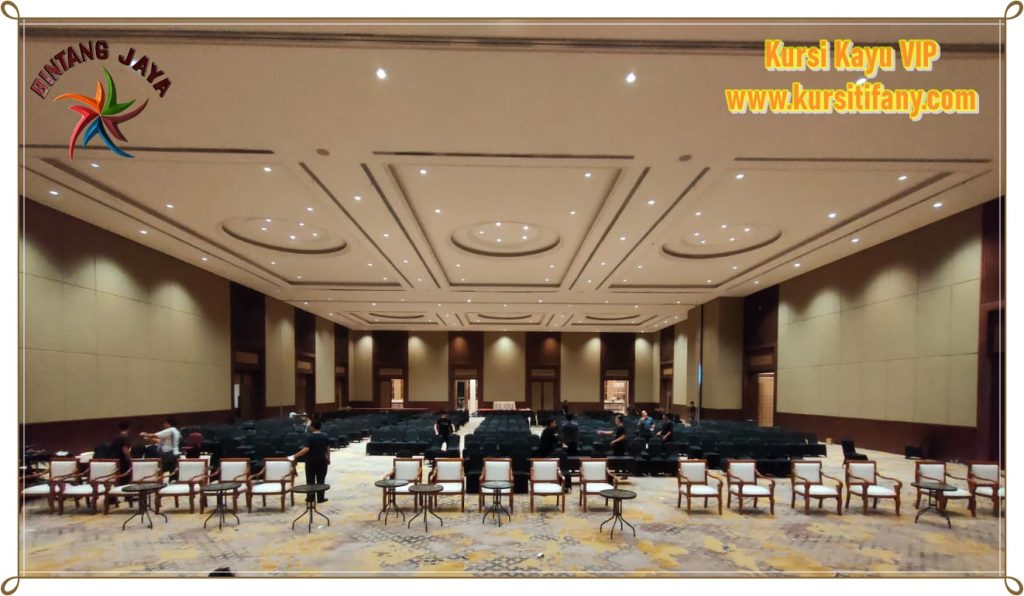 Tempat Peminjaman Kursi Kayu VIP Untuk Daerah Cikopo Tangerang
