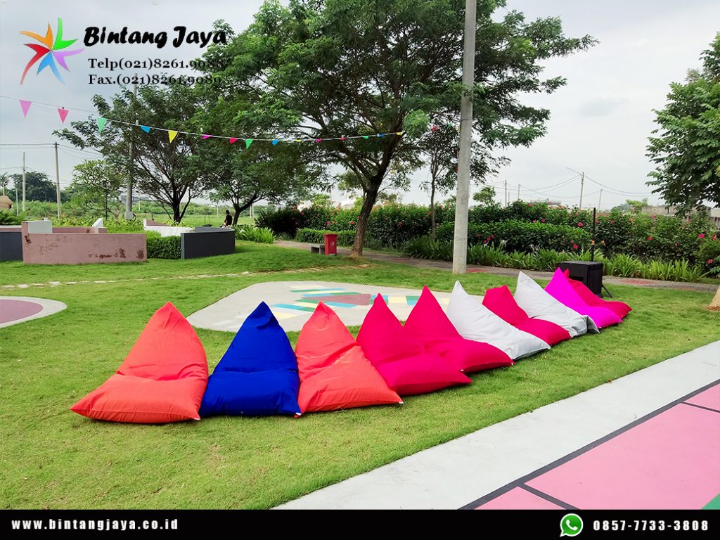 Sewa Sofa Beanbag Warna Bervariasi Event Outdoor Jabodetabek