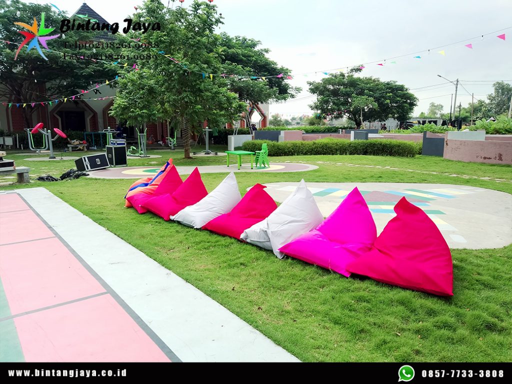 Sewa Sofa Beanbag Warna Bervariasi Event Outdoor Jabodetabek