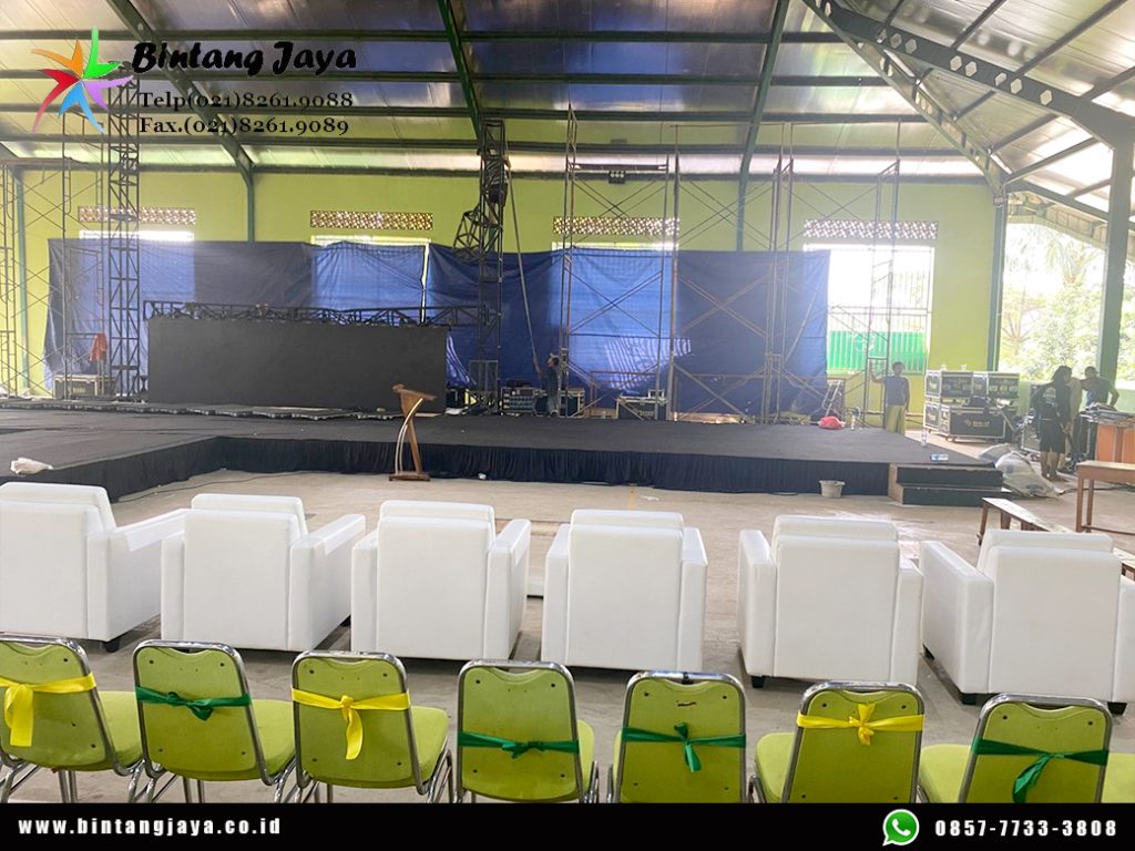 Rental Sofa Putih Single Minimalis Kotak Jakarta