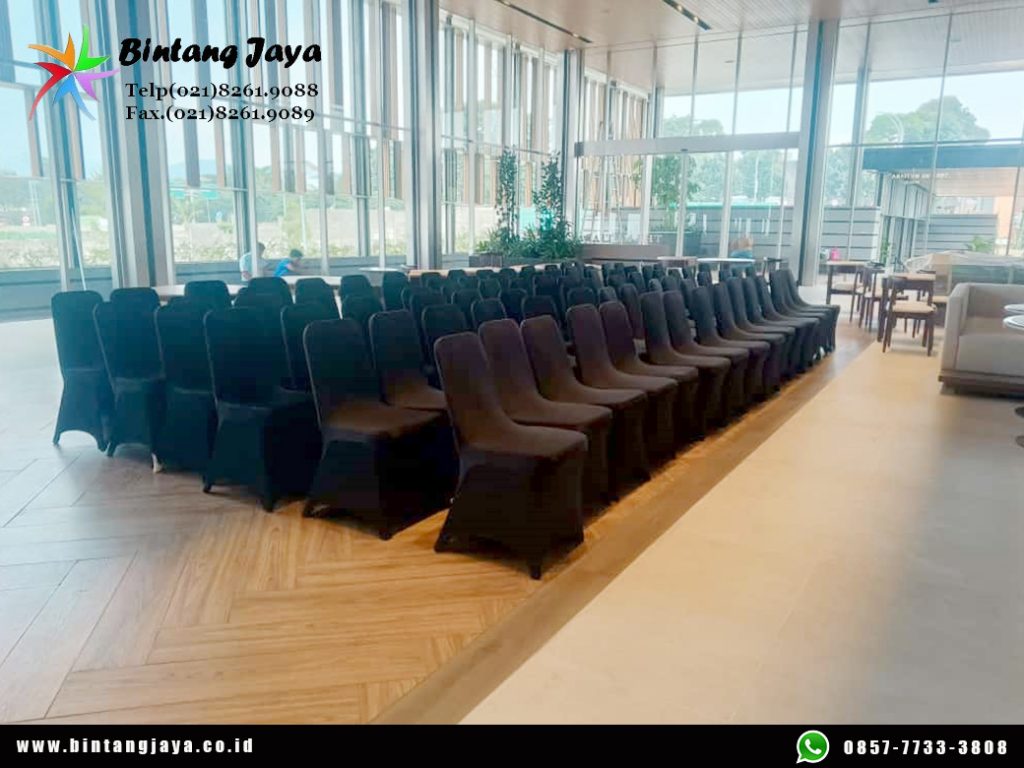 Layanan Sewa Kursi Susun Stainles Cover Ketat Hitam Bogor