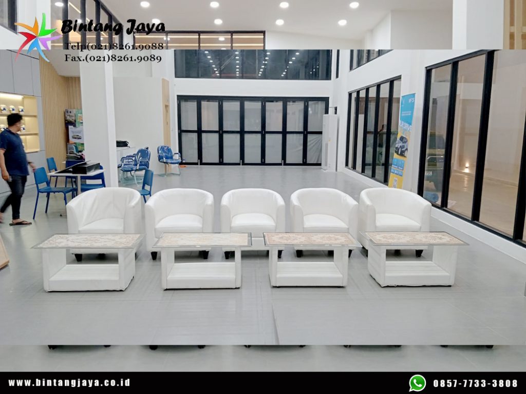 Vendor Sewa Sofa Desain Oval Warna Putih Tangerang