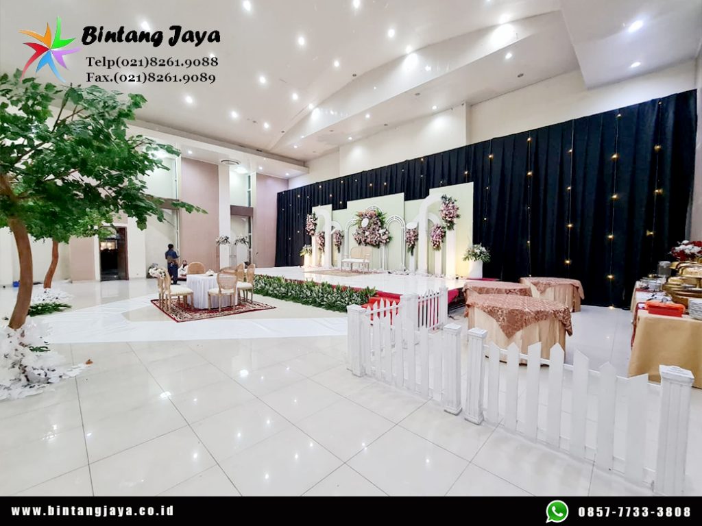 Sewa Mini Garden Panggung, Tirai, Arm Chairs Jakarta