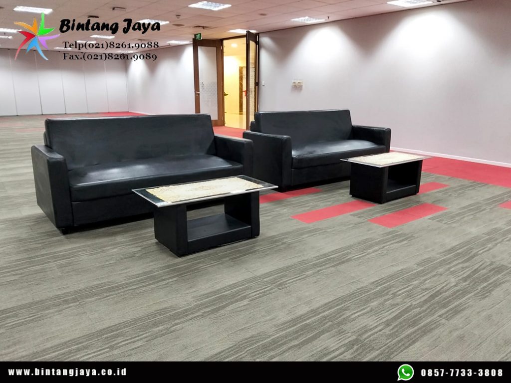 Sewa Sofa Triple Jakarta untuk Area VIP & VVIP Event Nyaman dan Elegan