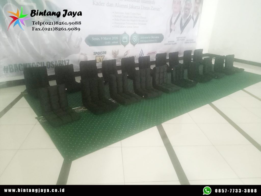 Sewa Sofa Lesehan, Karpet Permadani Hijau Jakarta