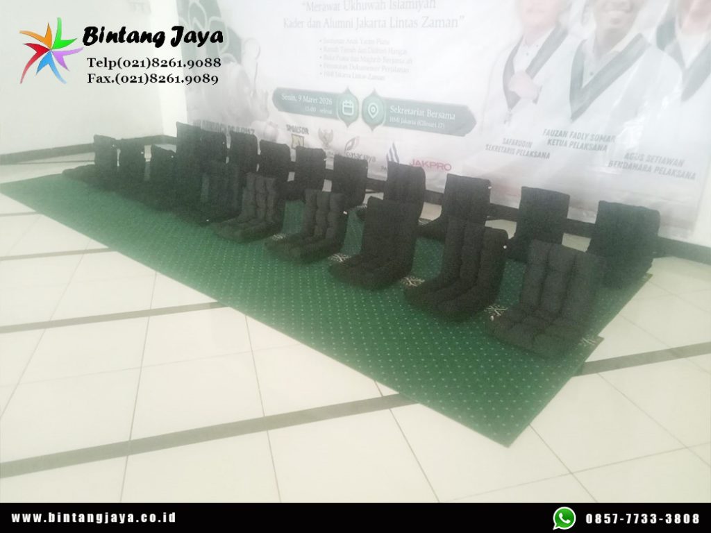 Sewa Sofa Lesehan, Karpet Permadani Hijau Jakarta