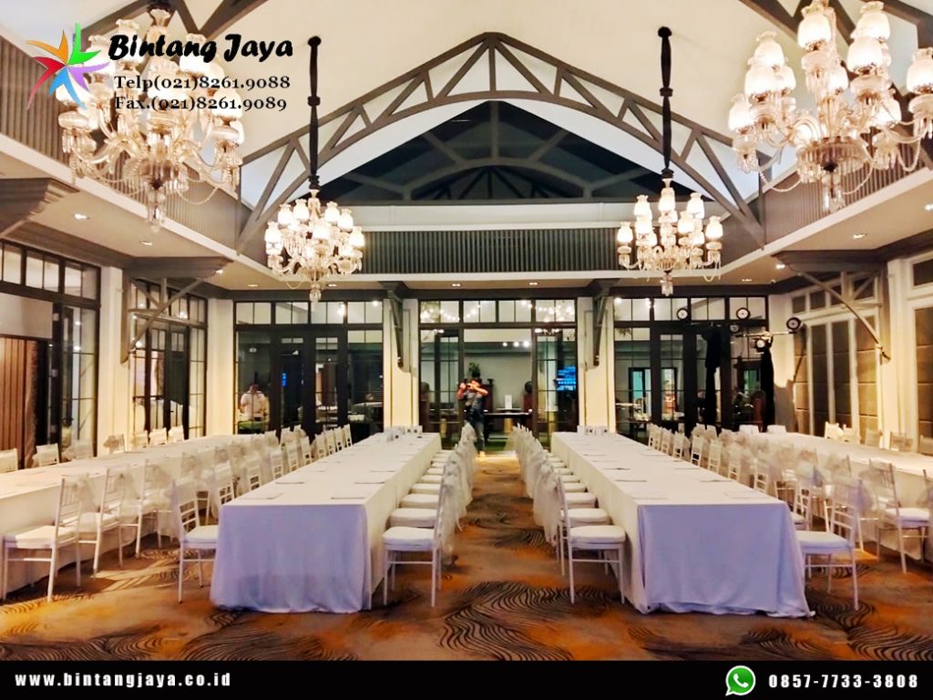 Sewa Meja Cover Putih, Kursi Tiffany Putih Jakarta