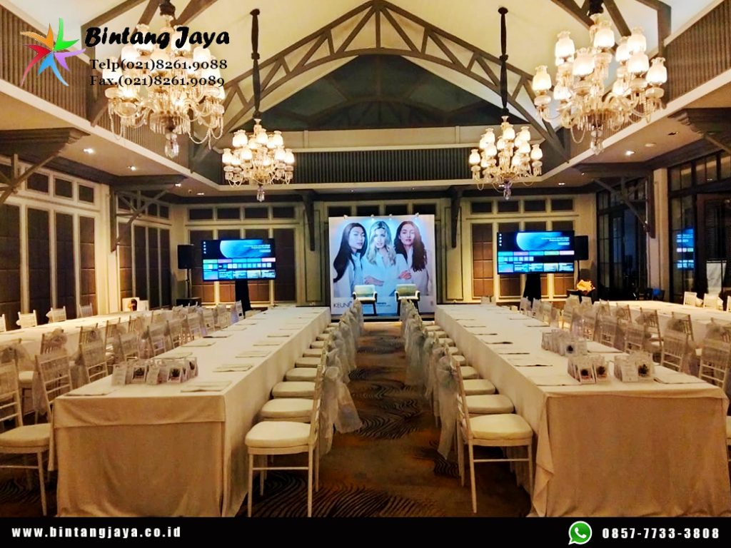 Sewa Meja Cover Putih, Kursi Tiffany Putih Jakarta