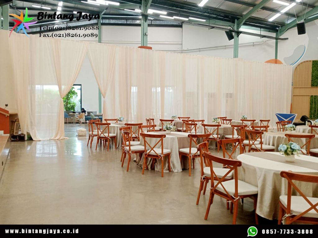 Jasa Sewa Kursi Silang atau Cross Back Chairs Area Jakarta untuk Event Estetik
