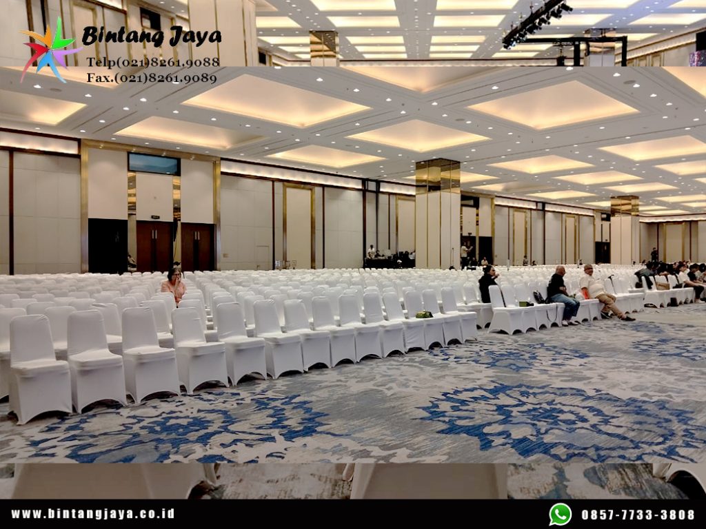 Sewa Kursi Futura Susun dengan Cover Stretch Putih di Ciputat Acara Formal dan Meeting