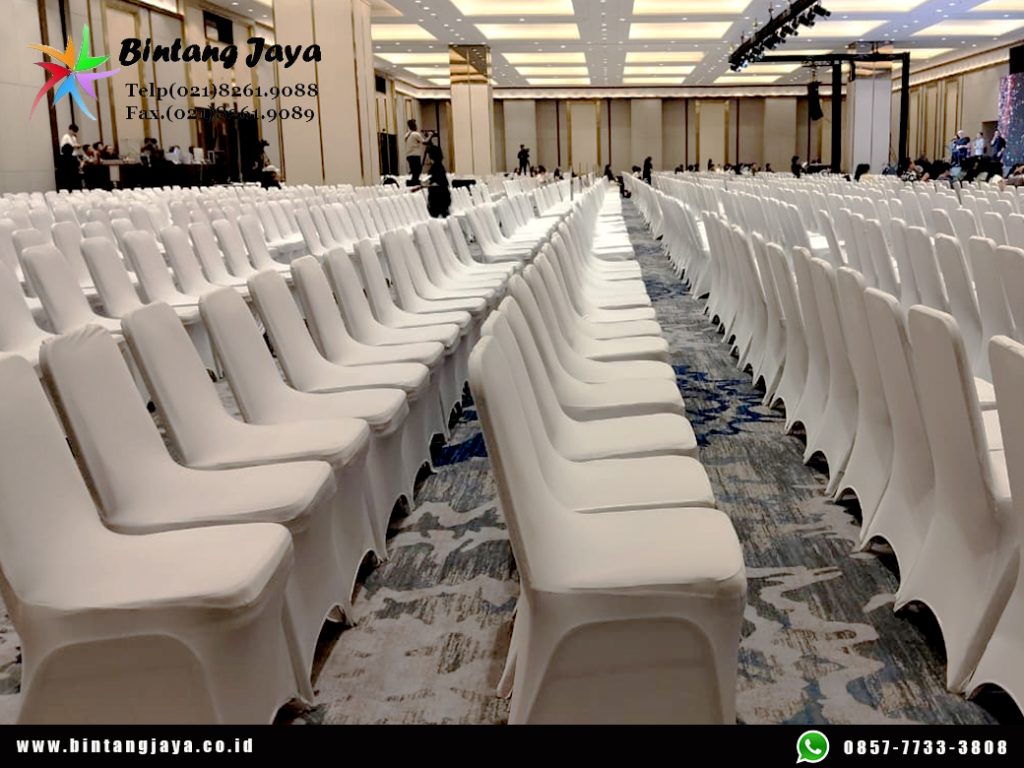 Sewa Kursi Futura Susun dengan Cover Stretch Putih di Ciputat Acara Formal dan Meeting