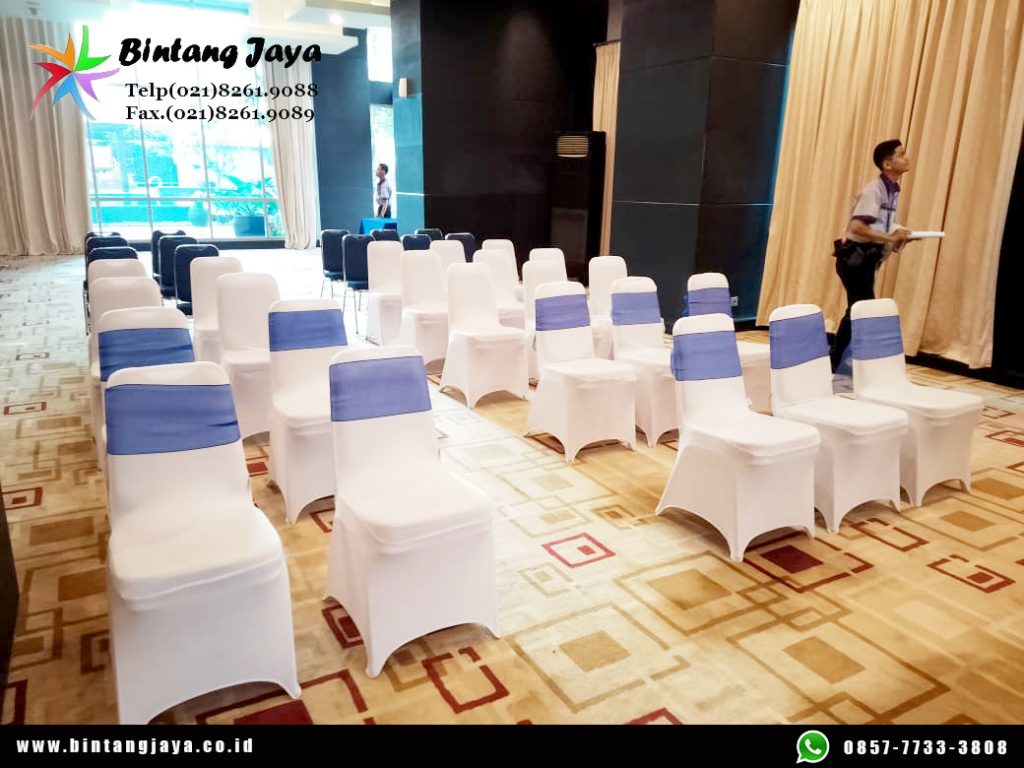 Rental Kursi Futura Cover Putih Pita Biru di Jagakarsa untuk Berbagai Event