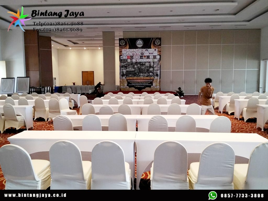 Jasa Sewa Meja IBM dan Cover Putih Kursi Raja Jakarta