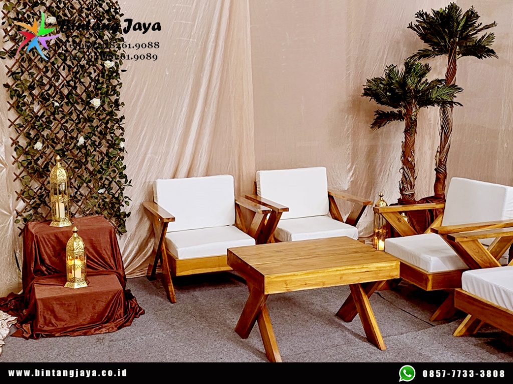 Sewa Sofa Outdoor untuk Area VIP dan Chill Zone Event