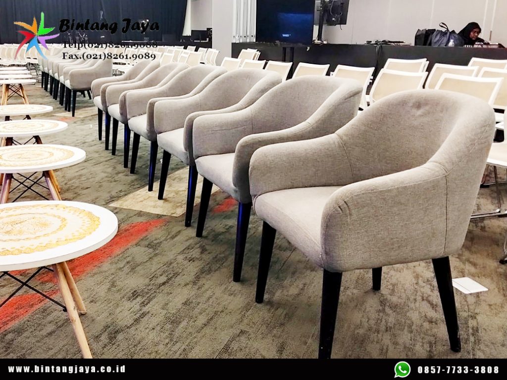 Sewa Sofa Studio untuk Talkshow, Gathering, dan Event Kekinian