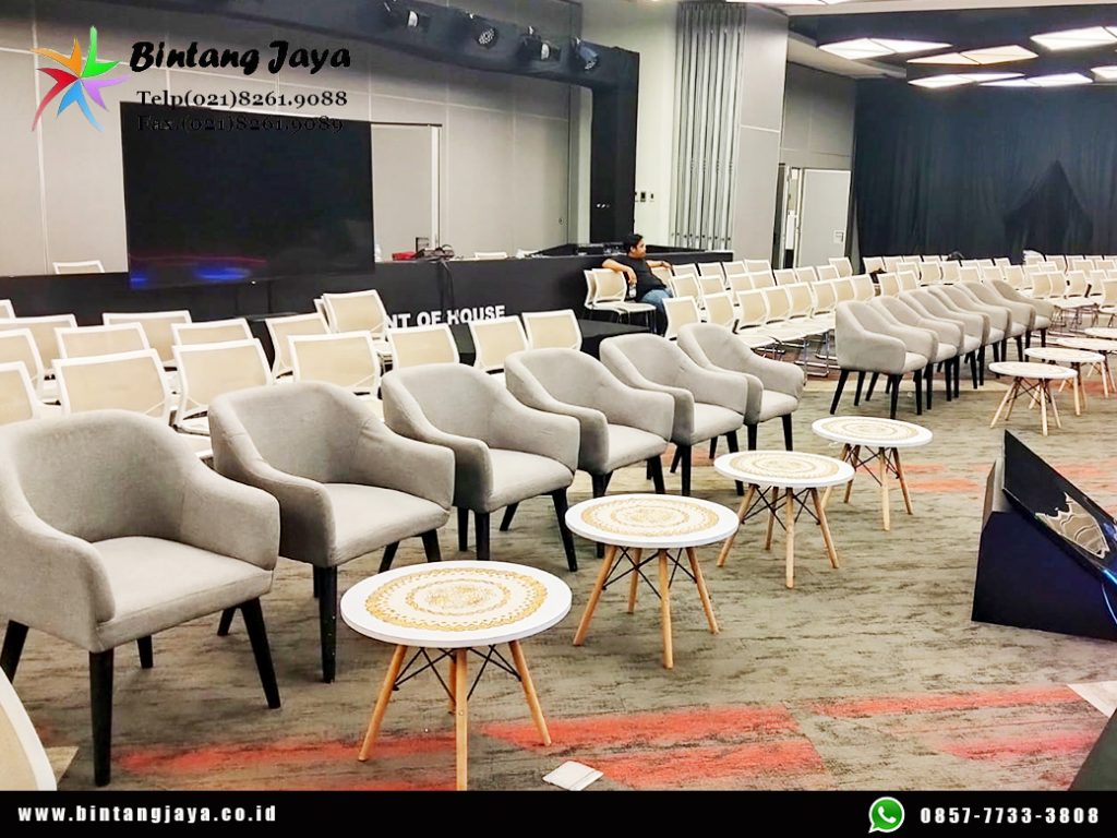Sewa Sofa Studio untuk Talkshow, Gathering, dan Event Kekinian