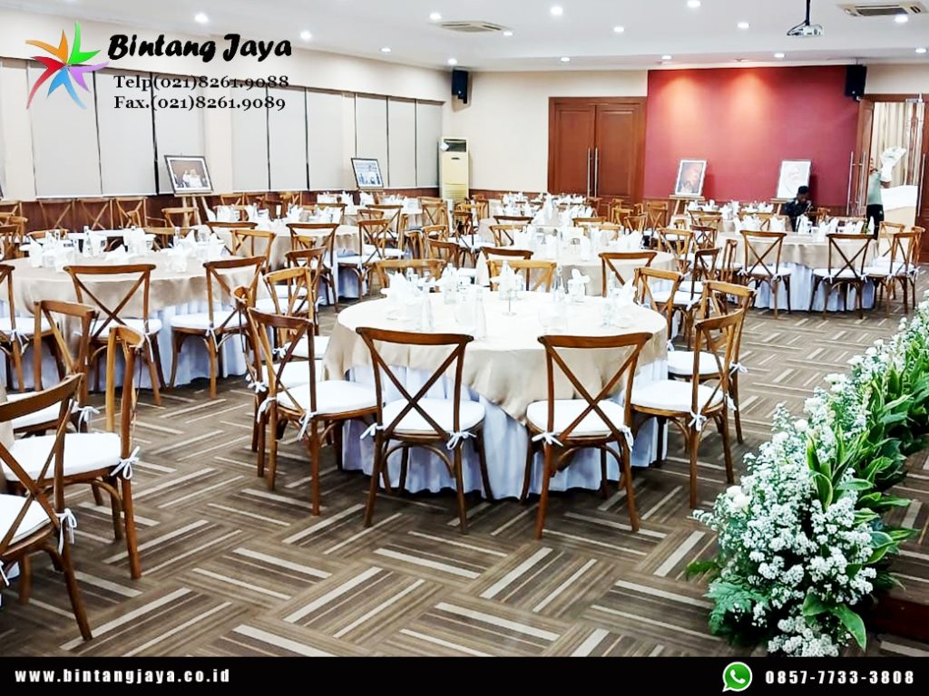 Sewa Kursi Crossback untuk Event Eksklusif dan Premium