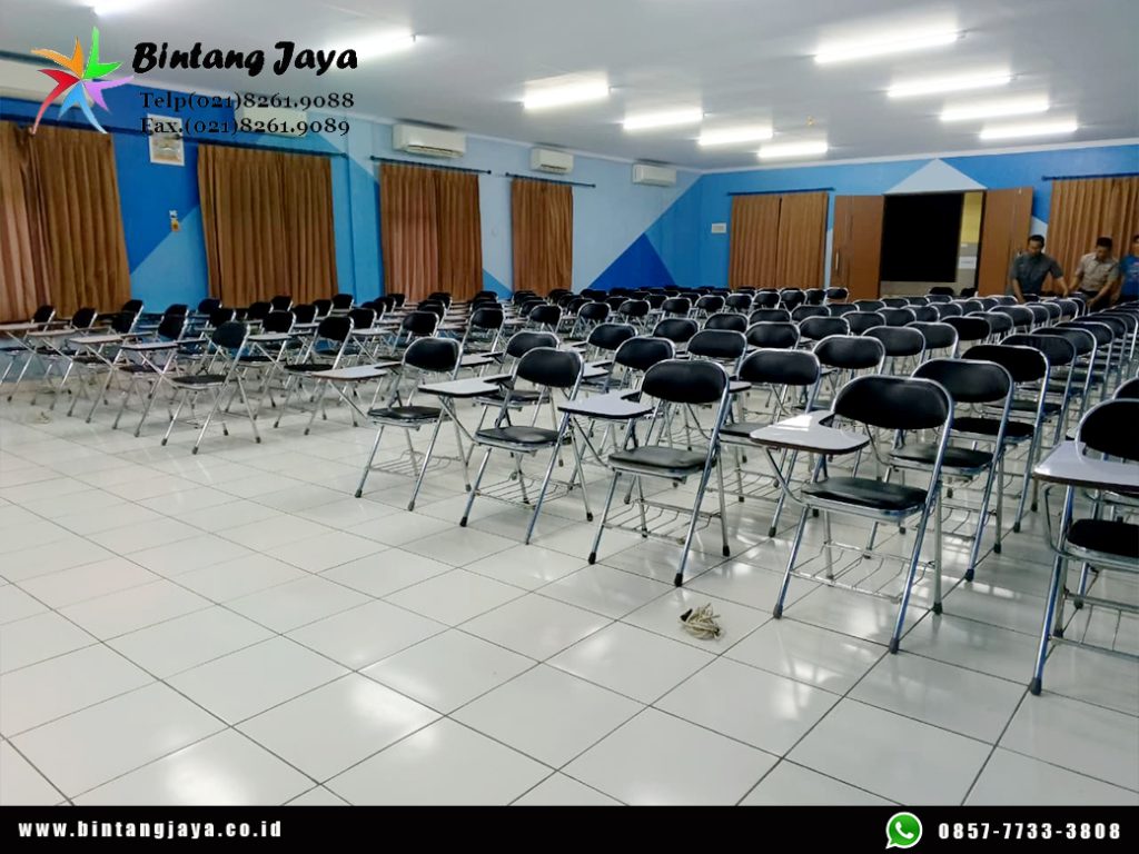 Sewa Kursi Kuliah untuk Event yang Butuh Meja dan Kursi Sekaligus