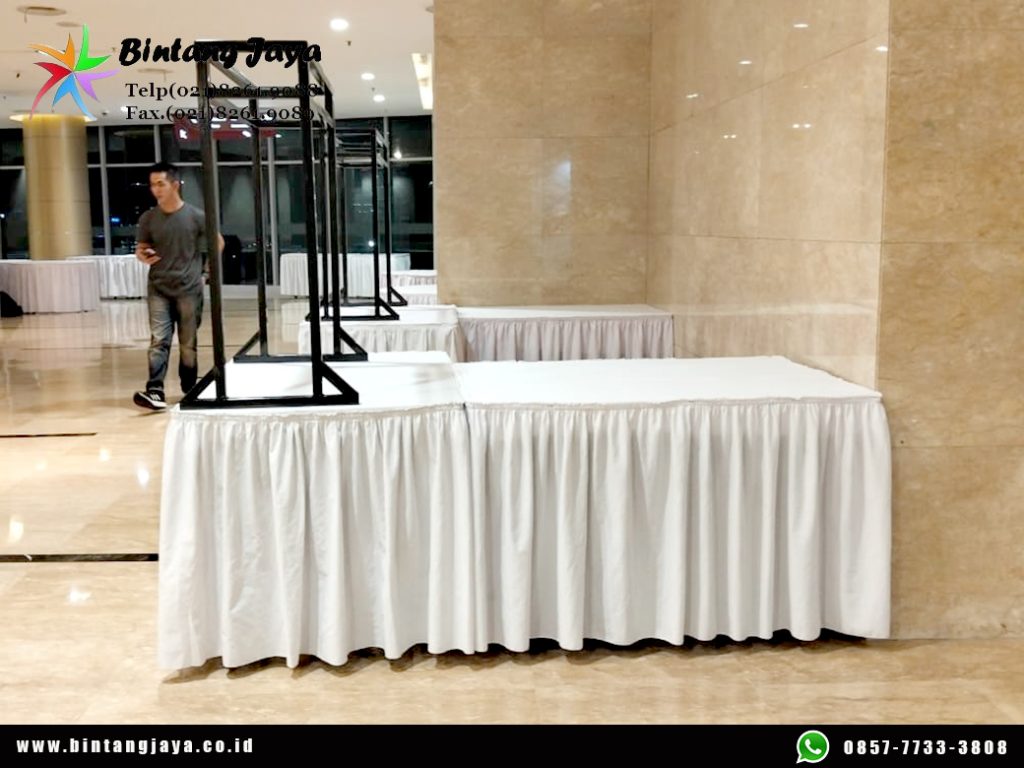 Sewa Round Table dan Meja Kotak Area Kuningan Jaksel