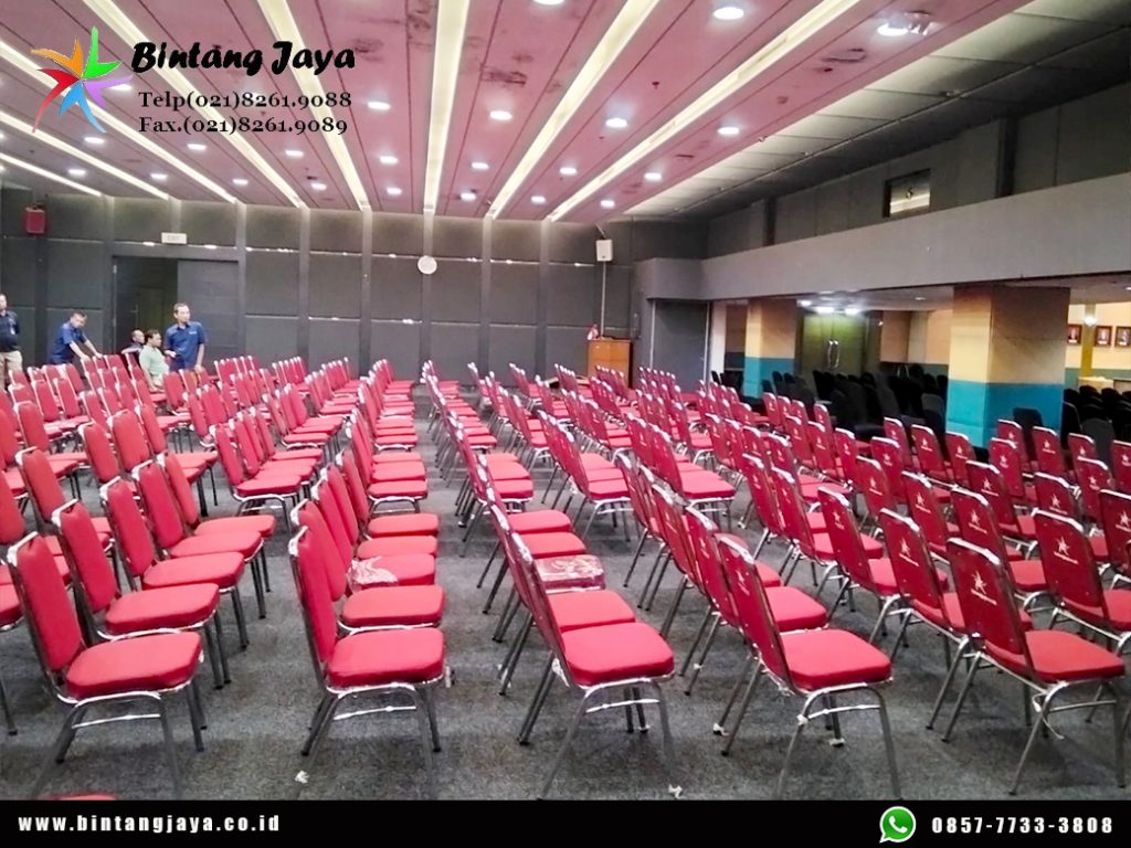 Rental Kursi Event Polos Jakarta untuk Seminar, Gathering, dan Acara Skala Besar