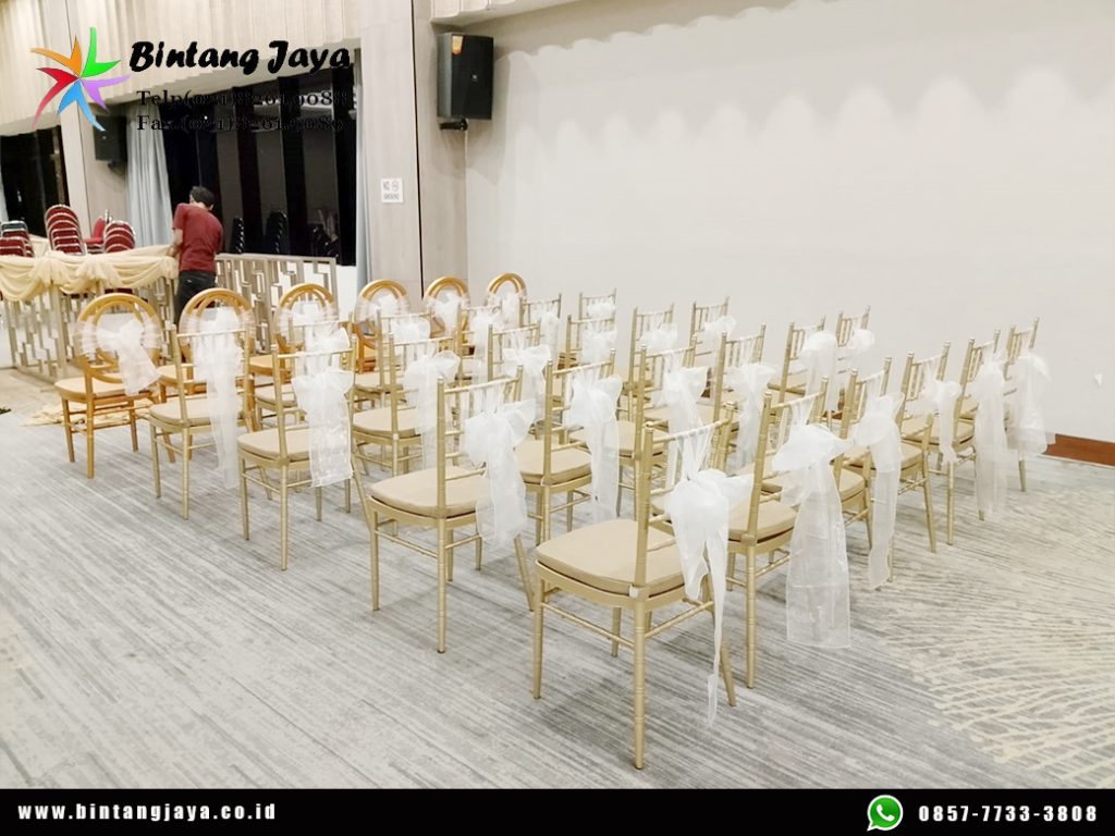 Sewa Kursi Olivia dan Kursi Tiffany Gold Depok untuk Acara Elegan dan Berkelas