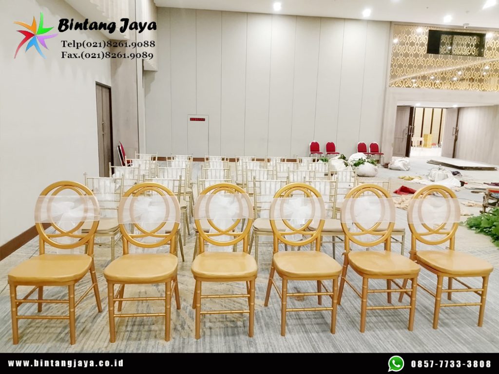 Sewa Kursi Olivia dan Kursi Tiffany Gold Depok untuk Acara Elegan dan Berkelas