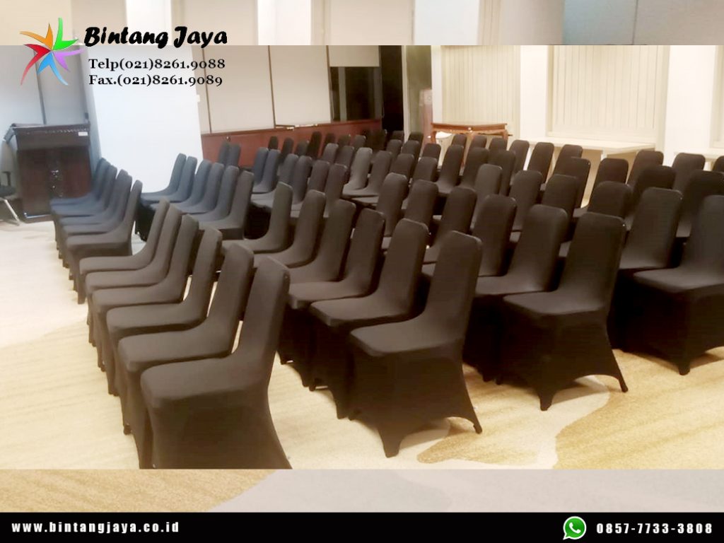 Rental Kursi Susun Stainless Sarung Kursi Hitam Jakarta untuk Acara Profesional