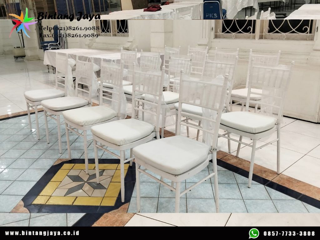 Rental White Tiffany Chairs Jakarta untuk Event Elegan, Dining, dan Corporate Gathering