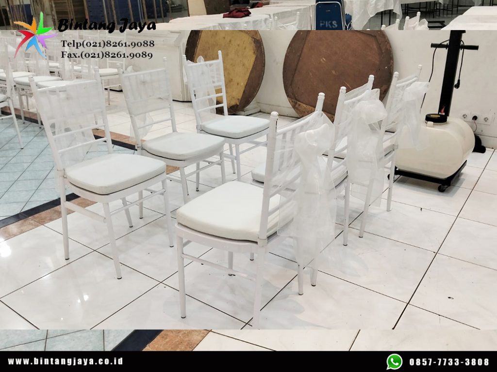 Rental White Tiffany Chairs Jakarta untuk Event Elegan, Dining, dan Corporate Gathering