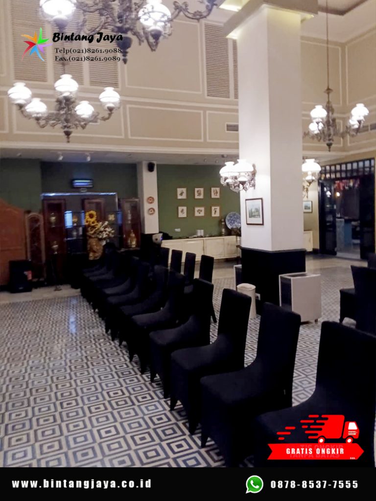 Rental Kursi Futura Sarung Hitam Jakarta untuk Event yang Elegan dan Profesional