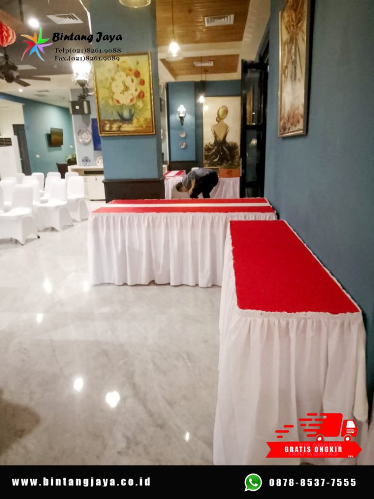 Rental Meja Kotak Taplak Merah Putih Jakarta 085777333808