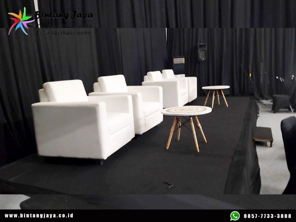 Sewa Meja Dirmy dan Sofa Single Putih Type Kotak Jakarta untuk Event Elegan