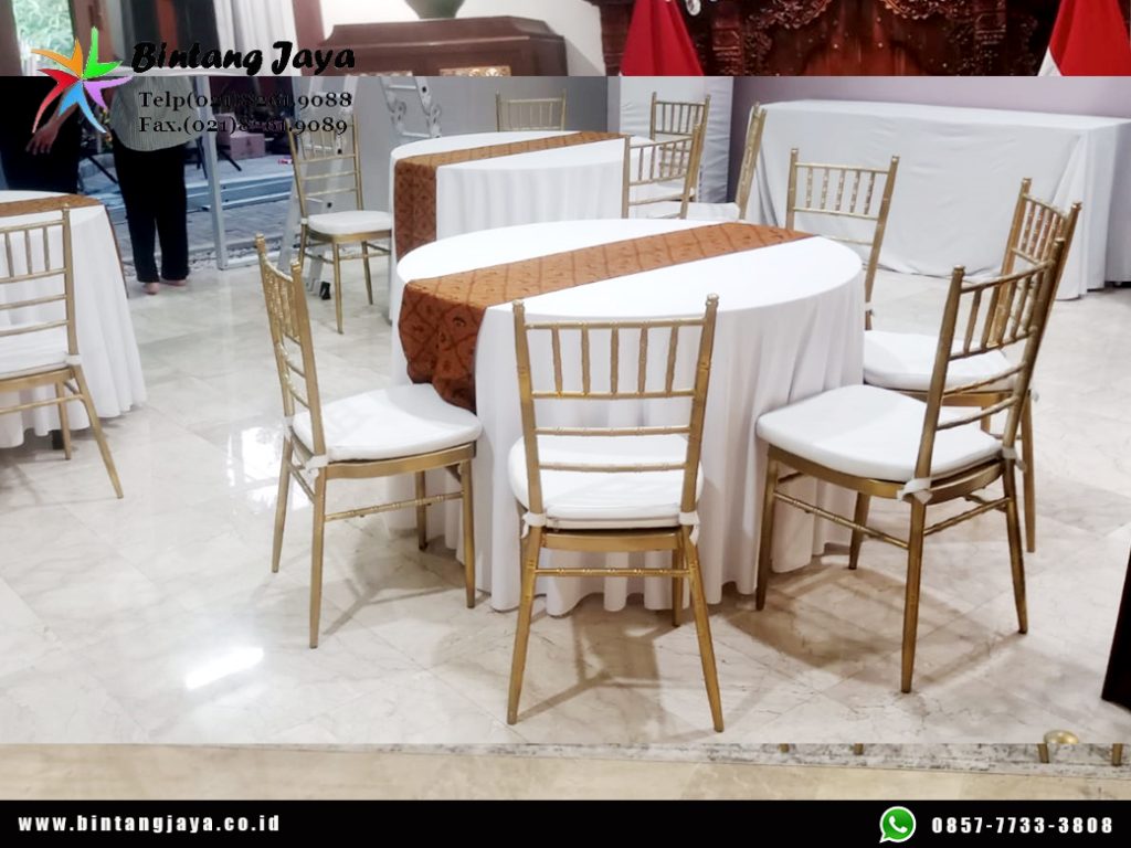 Sewa Kursi Tiffany Gold Jakarta 087885377555: Detail Elegan yang Bikin Event Lebih Berkelas