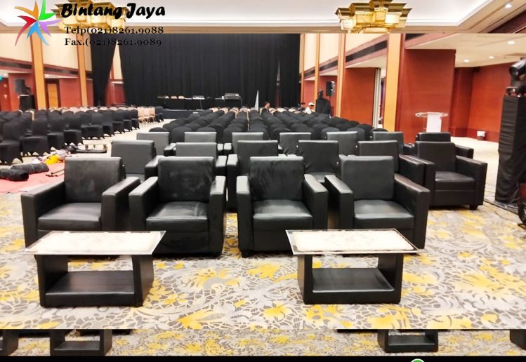 Rental Sofa Hitam Single, Meja Kaca VIP Jakarta 085777333808