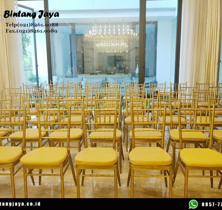 Sewa Kursi Tiffany Besi Putih dan Gold Jakarta 085777333808