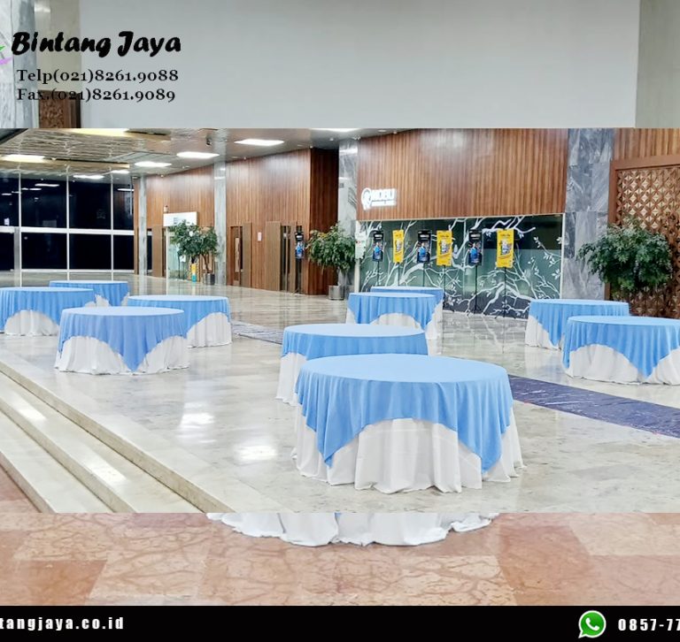 Sewa Meja Bulat Cover Putih Toping Biru Jakarta Kombinasi Simpel Venue yang Berkelas 087885377555
