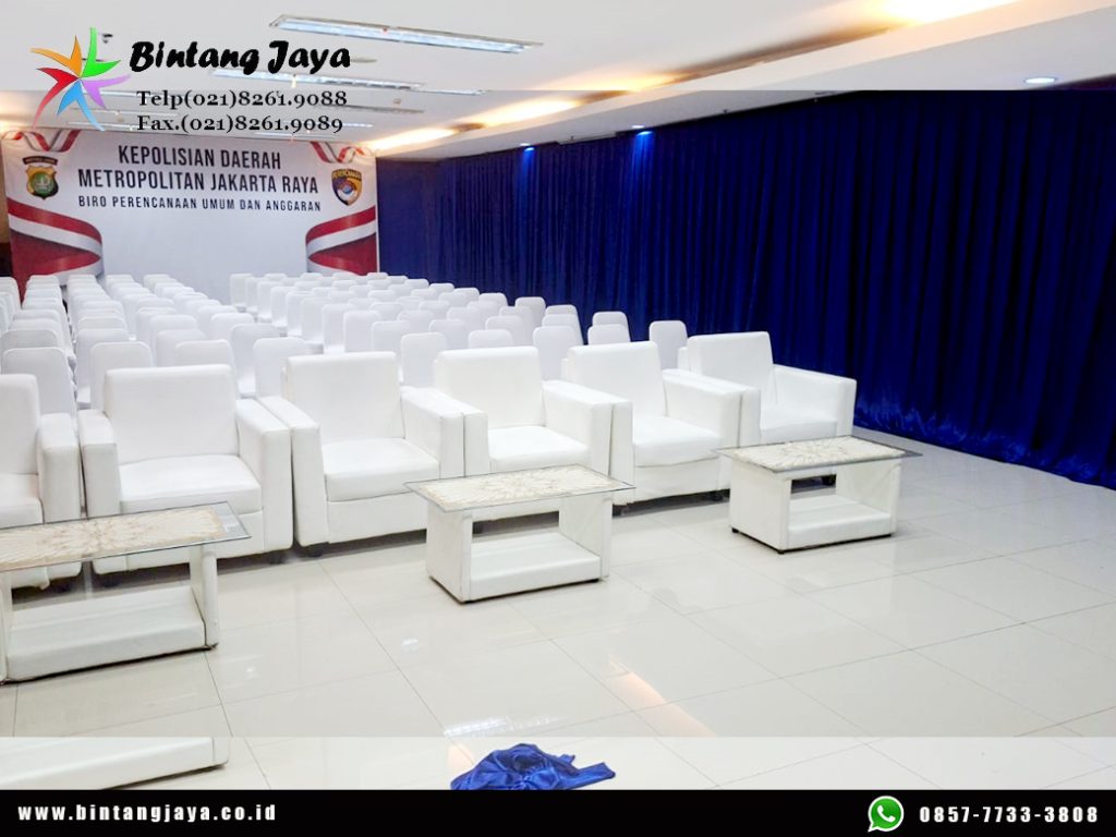 Sewa Tirai Biru Dan Sofa Event Polda Metro Jaya Jakarta