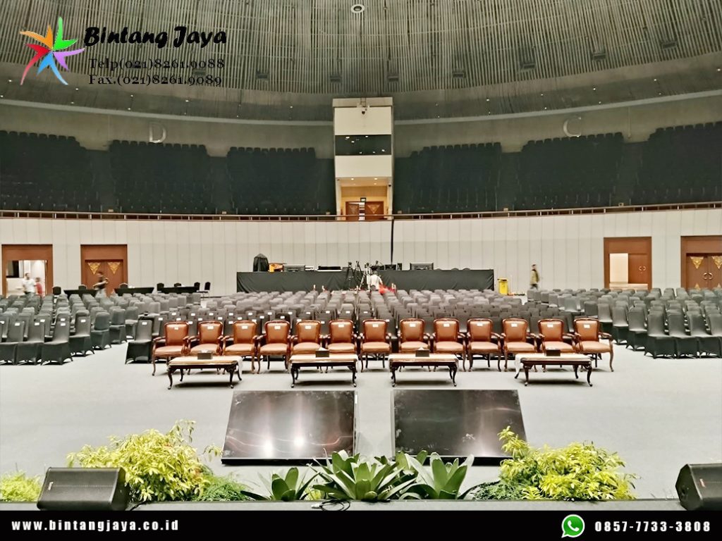 Sewa Arm Chairs, Kursi Futura, Meja IBM, Tirai Jakarta 087885377555