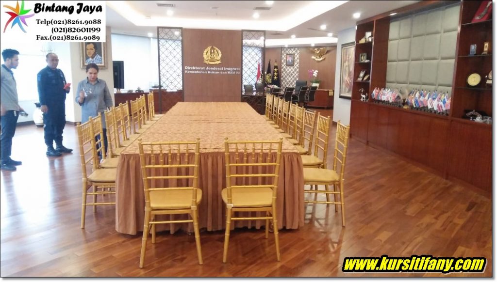 Sewa Kursi Tiffany | Pusat Sewa Kursi