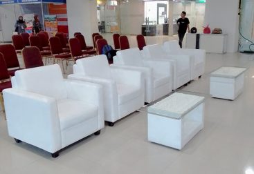 Sewa Kursi Sofa VIP Single Putih Jakarta Selatan