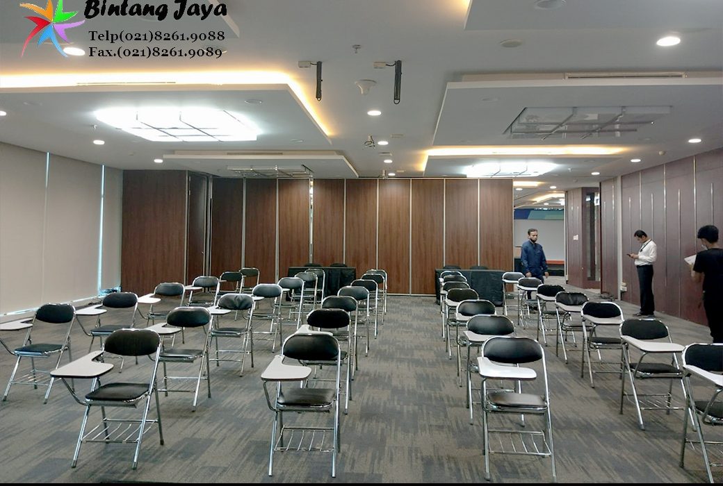 Sewa kursi kuliah Lipat meja terhemat Jakarta