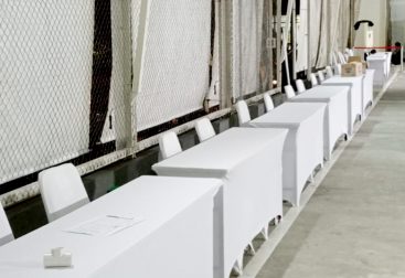 Gudang Sewa Meja Kotak IBM Super Panjang Event Area Jakarta Pusat