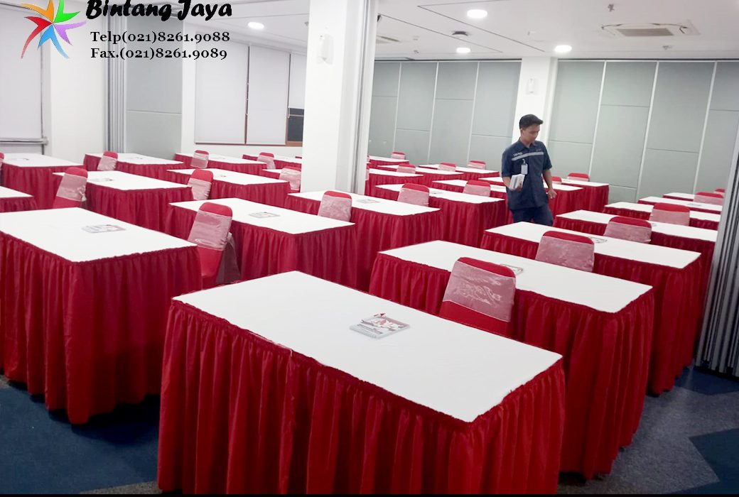 Sewa Meja Aneka Type Salah Satunya Meja Kotak Area Bekasi Timur