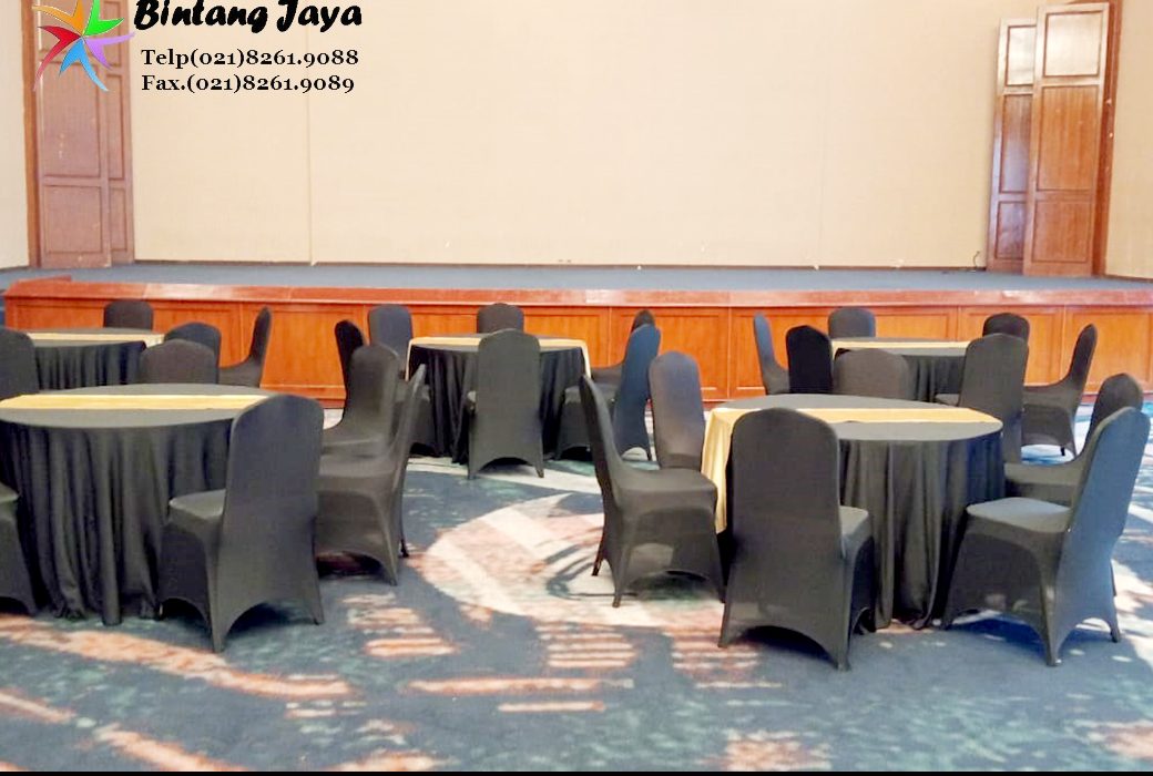 Sewa Cover Kursi Stretch Hitam Dan Meja Bundar Jakarta