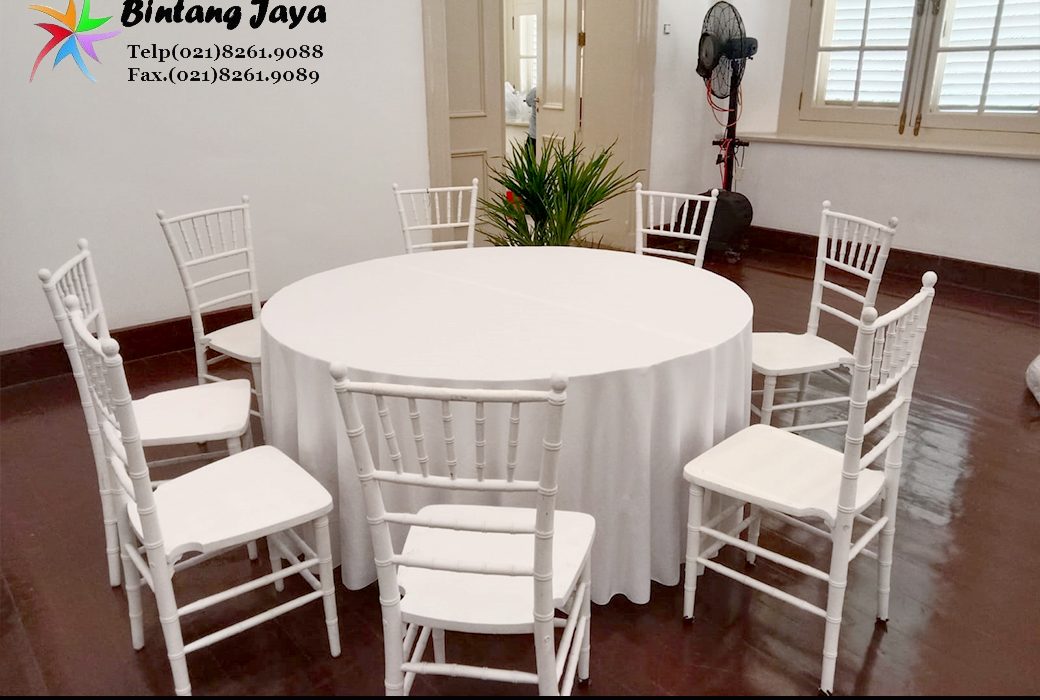 Sewa Kursi Kayu Type Tiffany Putih di Jakarta