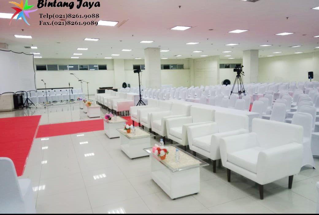Sewa Sofa Single Seater Type Kursi Scandive Putih Area Jakarta