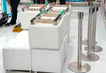 Jasa Sewa Puff Single Putih Kaki Stainless di Serang Banten