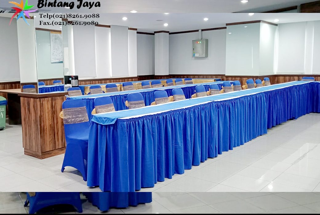 Sewa Meja Dan Kursi Cover Biru Di Jakarta