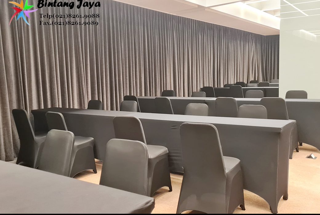 Sewa Meja Ibm Dan Kursi Cover hitam di Jakarta